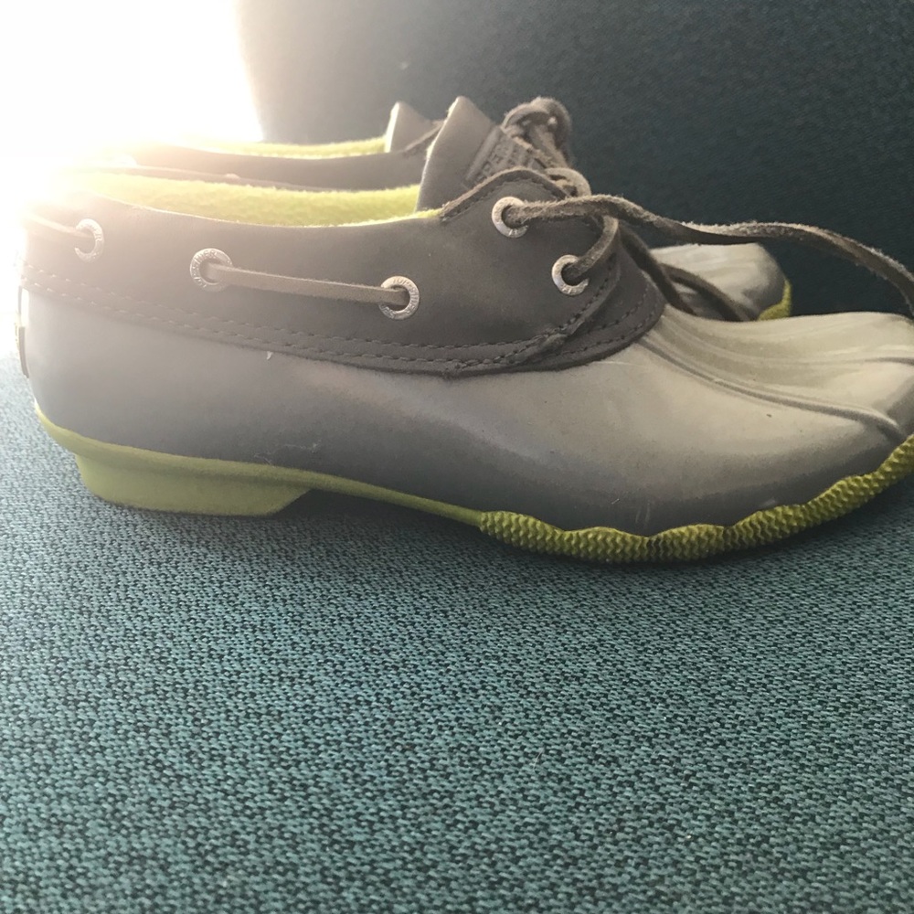 Sperry rain shoes